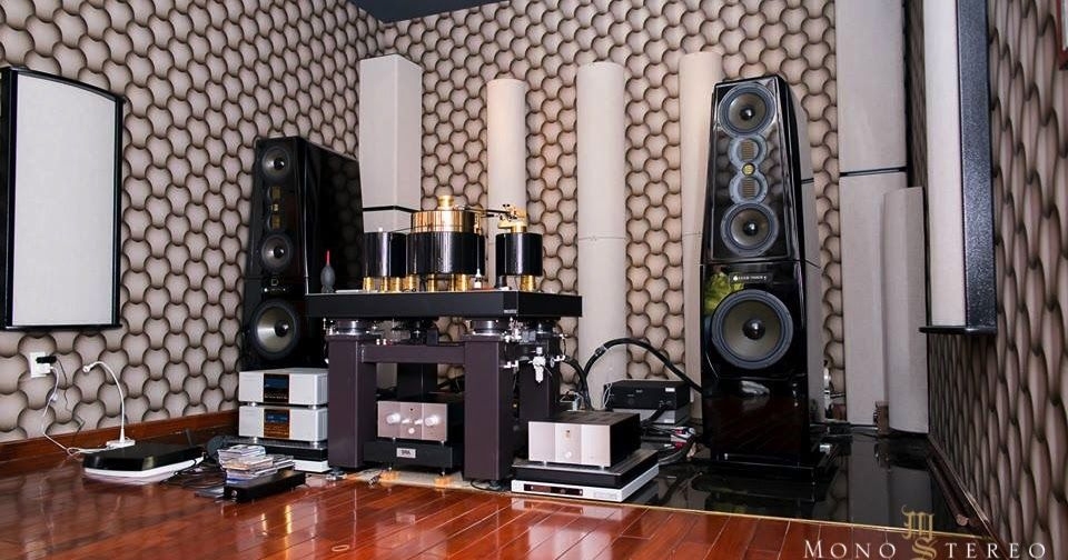 What is Hifi, Quite the listening room set up with lots of TubeTraps! Image courtesy of Mono Stereo